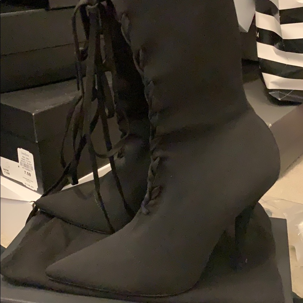 Yeezy season 5 Black knit lace up ankle boots